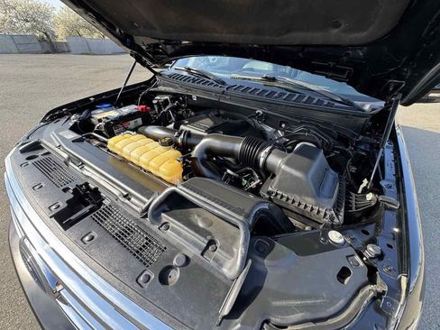 Used 2018 Ford Expedition Max XLT w/ Equipment Group 202A image 43