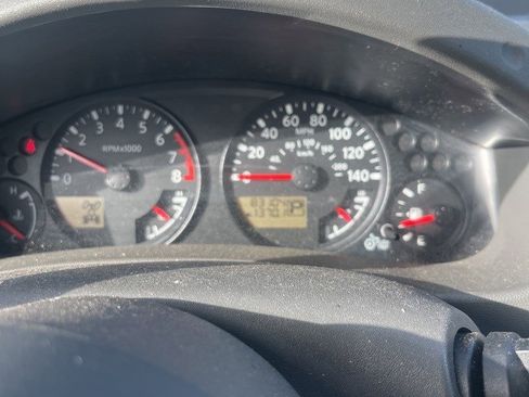 Used 2013 Nissan Frontier SV w/ SV Value Truck Pkg image 11