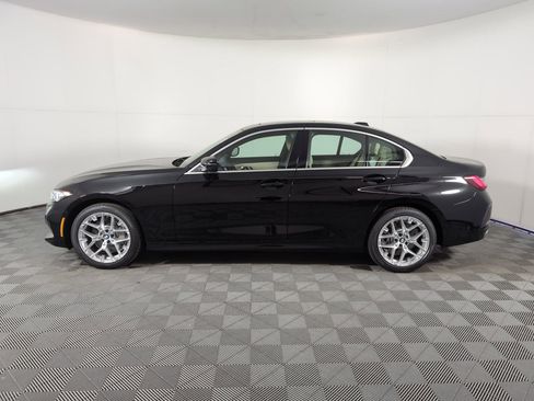 Used 2025 BMW 330i Sedan w/ Convenience Package image 2