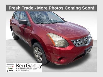 Used 2015 Nissan Rogue S w/ Convenience Package
