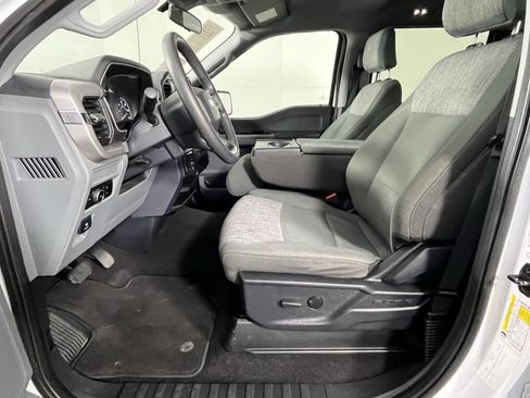 Used 2023 Ford F150 XLT w/ Trailer Tow Package image 11