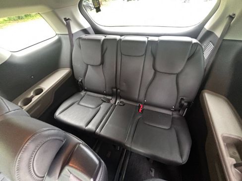 Used 2026 Kia Carnival FWD image 31