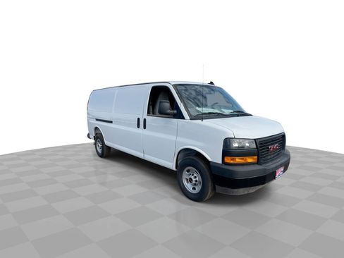 New 2025 GMC Savana 2500 Extended w/ Driver Convenience Package image 2