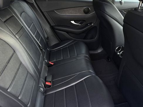 Used 2022 Mercedes-Benz GLC 300 4MATIC image 36