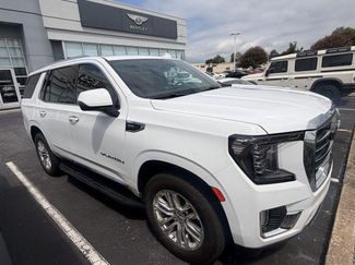 Used 2021 GMC Yukon SLT w/ SLT Premium Package AWD/4WD video 1