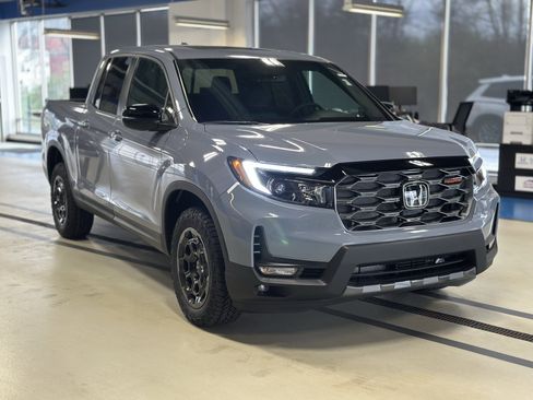 New 2026 Honda Ridgeline TrailSport+ image 3