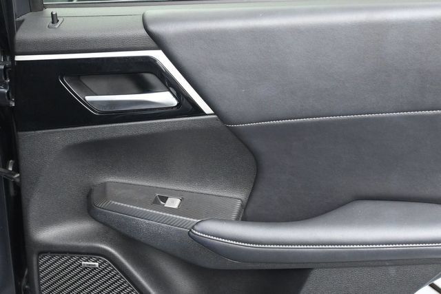 Used 2025 Mitsubishi Outlander SE FWD image 27