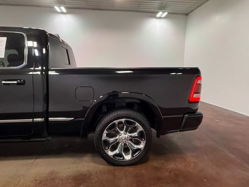 Used 2022 RAM 1500 Limited w/ Body-Colour Bumper Group AWD/4WD image 37