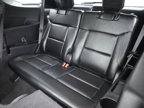 Certified 2022 Ford Explorer ST w/ ST Street Pack image 20