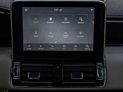 Used 2020 Lincoln Navigator Reserve w/ Luxury Package AWD/4WD image 11
