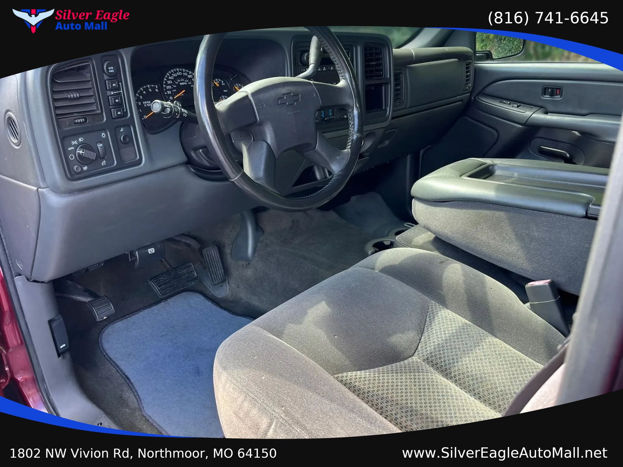 Used 2005 Chevrolet Silverado 1500 LS w/ Light Duty Power Package AWD/4WD image 8
