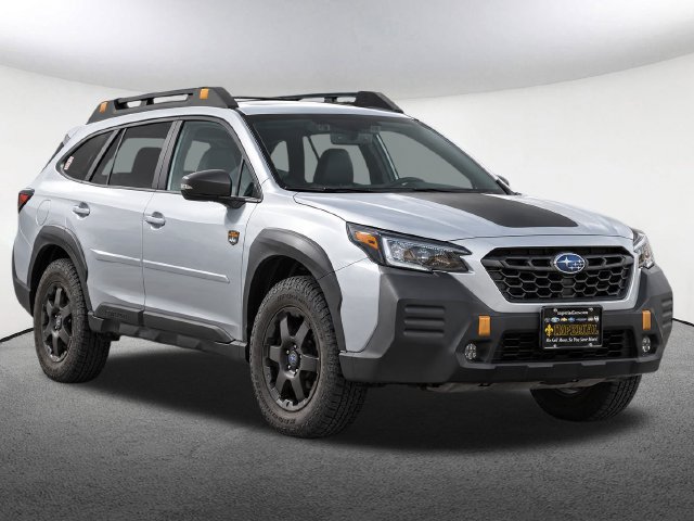 Used 2022 Subaru Outback Wilderness AWD/4WD image 2