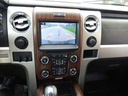 Used 2014 Ford F150 Lariat w/ Lariat Chrome Package AWD/4WD image 16