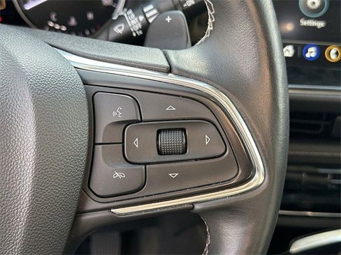 Used 2022 Buick Envision Essence w/ Safety Package image 35