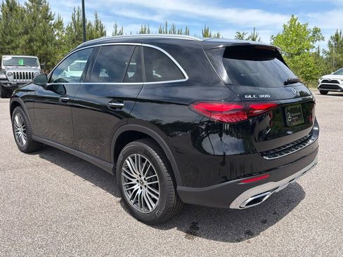 Used 2026 Mercedes-Benz GLC 300 image 9
