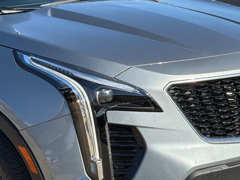 Used 2023 Cadillac XT4 Sport FWD image 4
