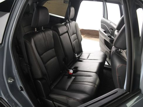 Used 2022 Honda Pilot TrailSport image 40