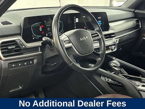 Used 2023 Kia Telluride EX w/ EX Captain's Chair Package FWD image 14
