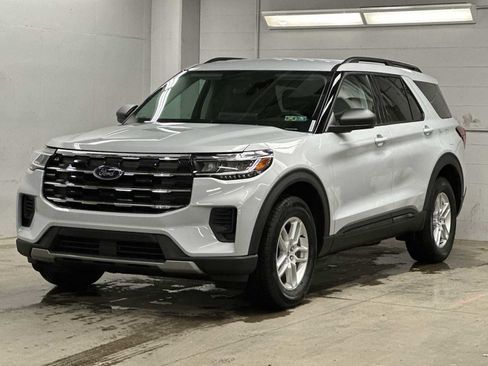 New 2026 Ford Explorer Active image 1