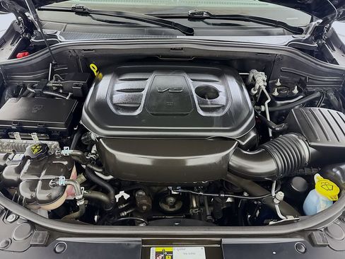 Used 2020 Jeep Grand Cherokee Limited image 28