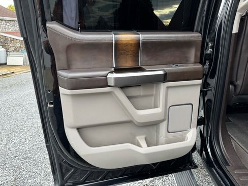 Used 2018 Ford F250 Limited image 20