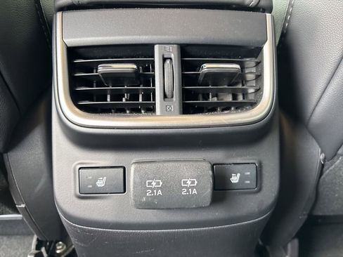 Used 2022 Subaru Legacy Limited XT AWD/4WD image 9