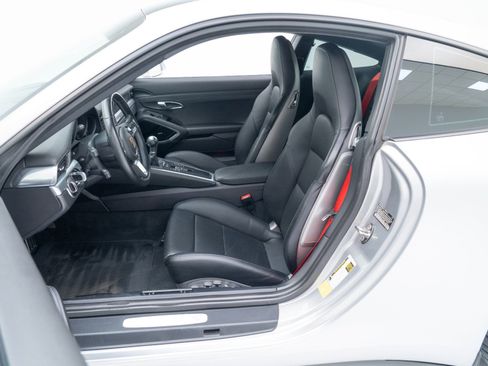 Used 2018 Porsche 911 Carrera S RWD image 17