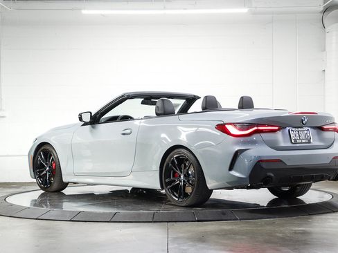 Used 2022 BMW 430i Convertible w/ M Sport Package RWD image 10