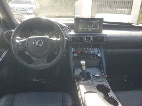 Certified 2023 Lexus IS 300 w/ Comfort Package RWD image 9
