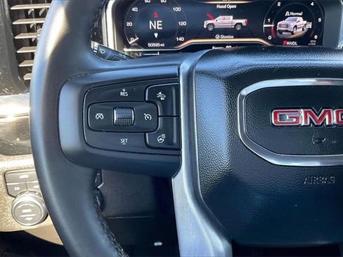 Used 2024 GMC Sierra 1500 Elevation image 18
