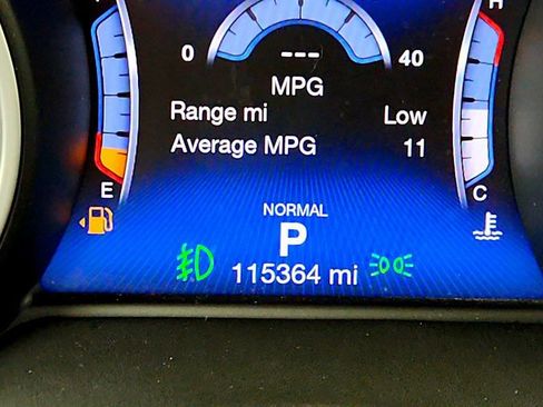 Used 2019 Maserati Levante GTS image 16