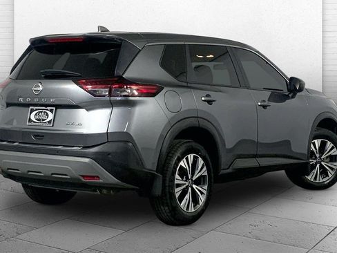 Used 2023 Nissan Rogue SV AWD/4WD image 13