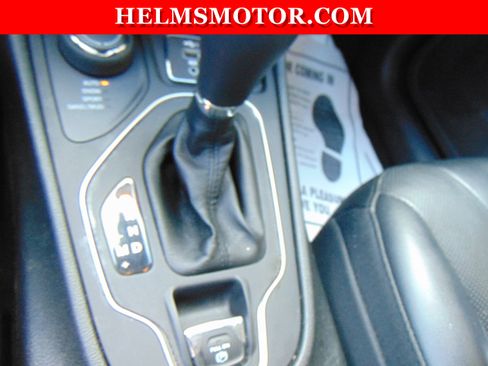 Certified 2022 Jeep Cherokee Latitude Lux image 19