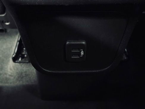 Used 2024 Chevrolet Equinox LT image 20