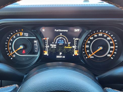Used 2024 Jeep Gladiator Mojave w/ Safety Group AWD/4WD image 14