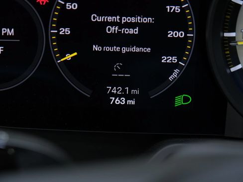Used 2023 Porsche 911 GT3 RWD image 34