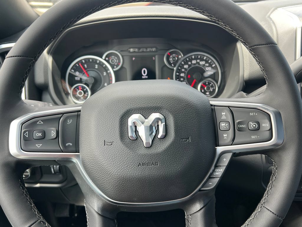 New 2026 RAM 3500 Big Horn AWD/4WD image 20