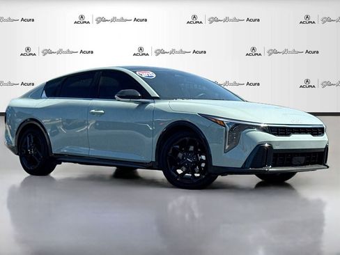 Used 2025 Kia K4 GT-Line Turbo FWD image 2