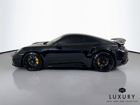 Used 2021 Porsche 911 Turbo S image 9