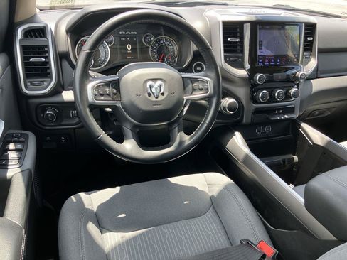 Used 2020 RAM 1500 Big Horn AWD/4WD image 14