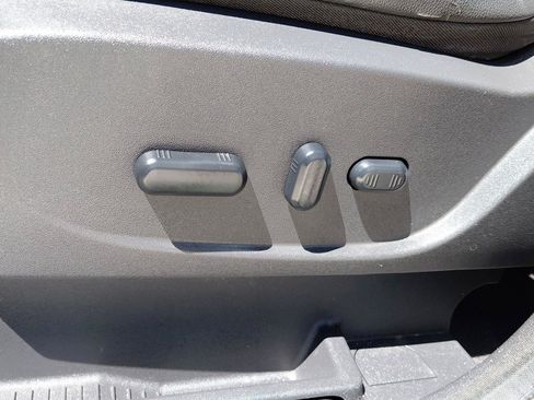 Used 2013 Ford Escape Titanium AWD/4WD image 25
