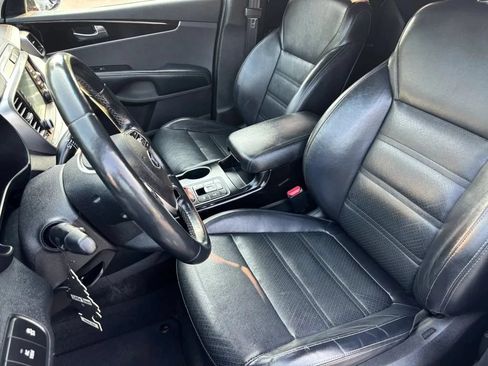 Used 2019 Kia Sorento EX w/ EX Touring Package AWD/4WD image 12