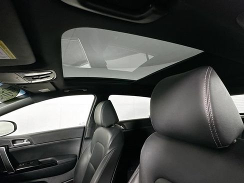 Used 2021 Kia Sportage S w/ S AWD Premium Package image 18