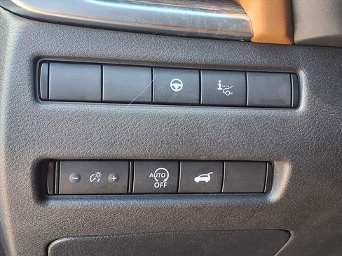 Certified 2025 Nissan Rogue Platinum w/ Platinum Premium Package image 21