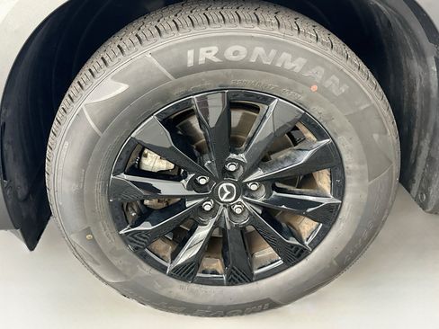 Used 2025 MAZDA CX-50 AWD 2.5 S w/ Select Package image 11