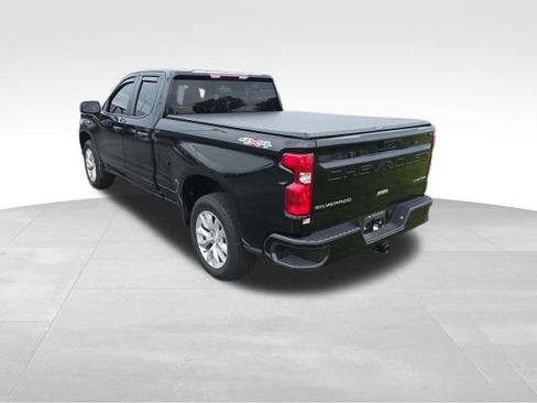Used 2024 Chevrolet Silverado 1500 Custom AWD/4WD image 5