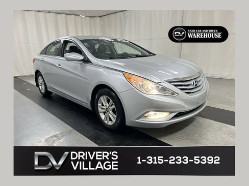 Used 2013 Hyundai Sonata GLS w/ Popular Equipment Pkg FWD image 1