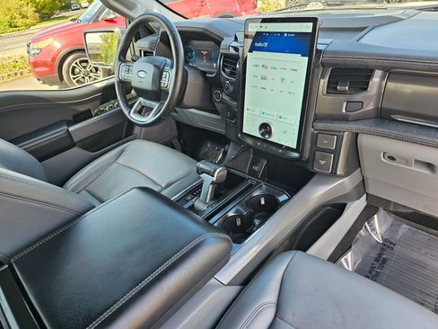 Used 2025 Ford F150 Lightning Flash AWD/4WD image 11