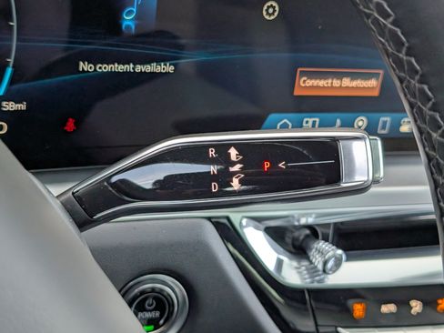Used 2024 Cadillac Lyriq Sport RWD image 32
