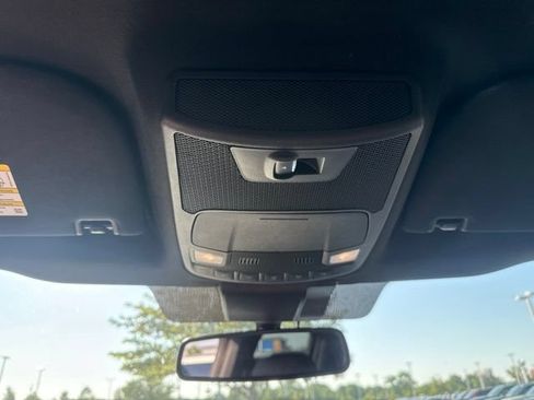 Used 2019 Ford F150 XLT w/ Equipment Group 302A Luxury AWD/4WD image 19